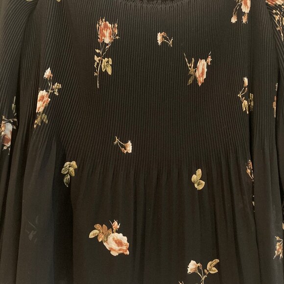 Aritzia Wilfred off the shoulder Talence floral blouse size L - Picture 5 of 10
